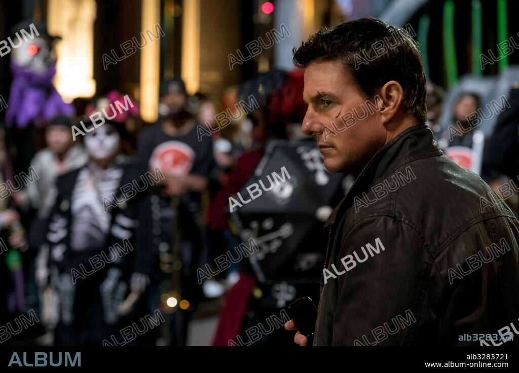 TOM CRUISE in JACK REACHER: NEVER GO BACK, 2016, directed by EDWARD ZWICK. Copyright PARAMOUNT PICTURES/SKYDANCE PRODUCTIONS/TC PRODUCTIONS.