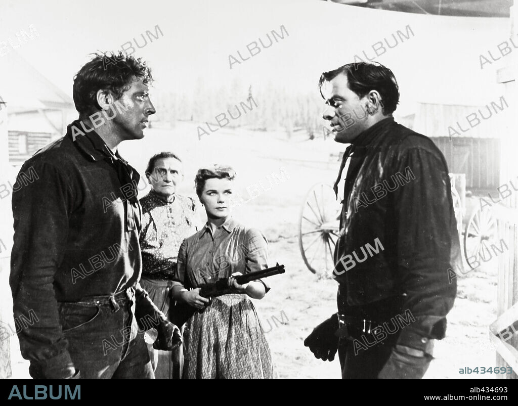 BURT LANCASTER y SALLY FORREST en EL VALLE DE LA VENGANZA, 1951 (VENGEANCE VALLEY), dirigida por RICHARD THORPE. Copyright M.G.M.