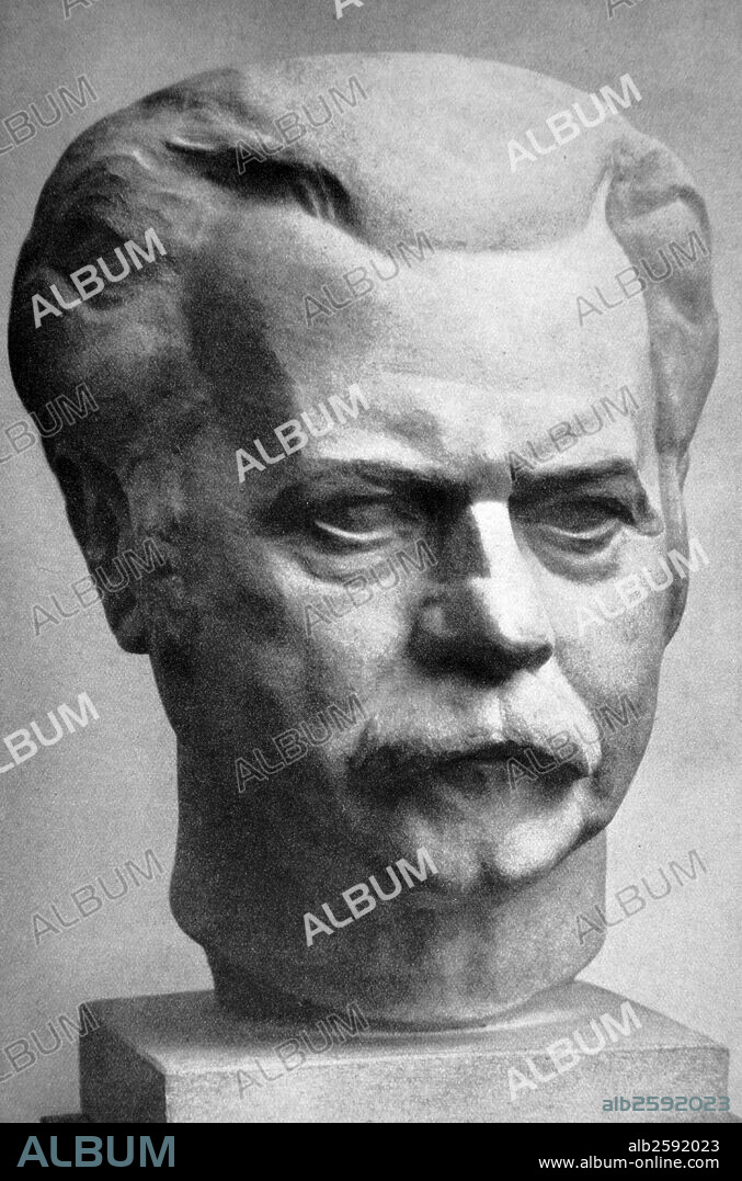 Bust of Erwin Guido Kolbenheyer by Rudolf Schmidt published in 'Die Kunst im deutschen Reich' (Art in the German Reich) was first published in January 1937 by Gauleiter Adolf Wagnerand later issued under the direction Adolf Hitler himself.