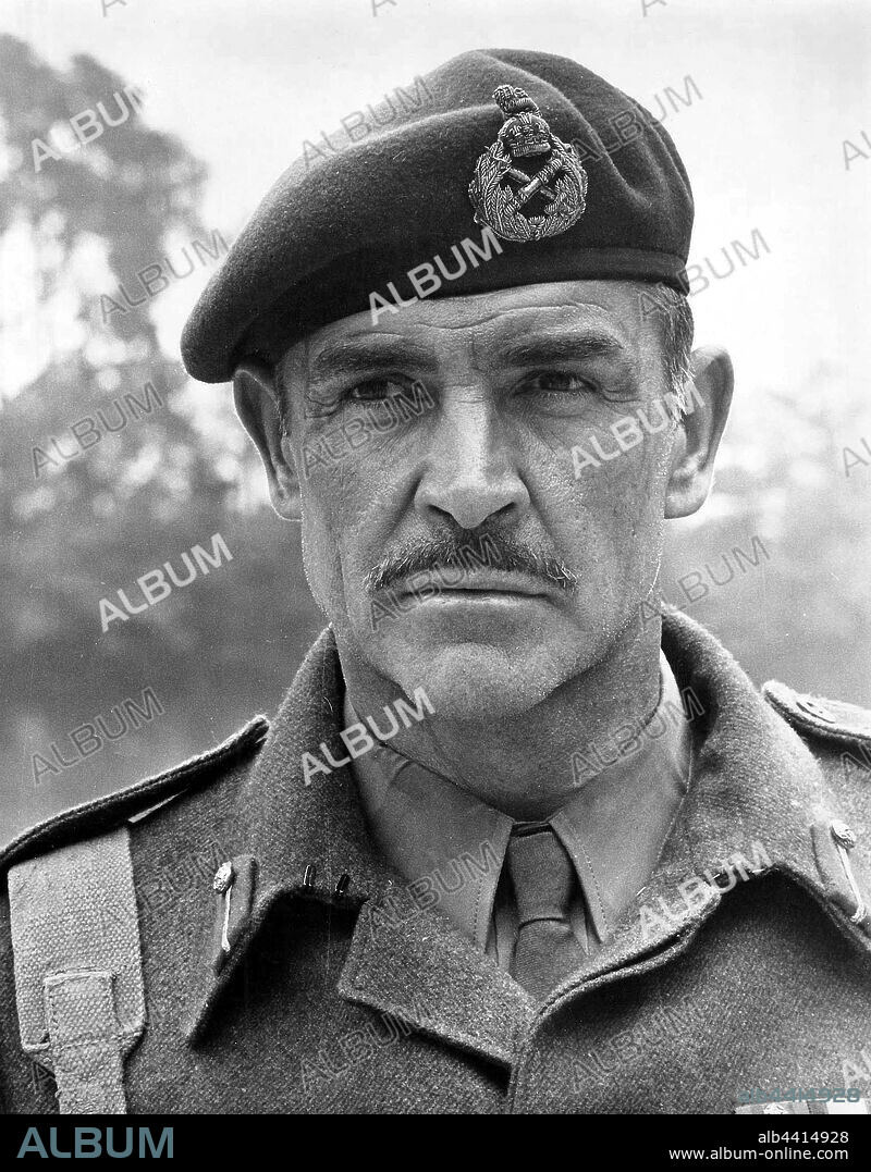 SEAN CONNERY en UN PUENTE LEJANO, 1977 (A BRIDGE TOO FAR), dirigida por RICHARD ATTENBOROUGH. Copyright UNITED ARTISTS.