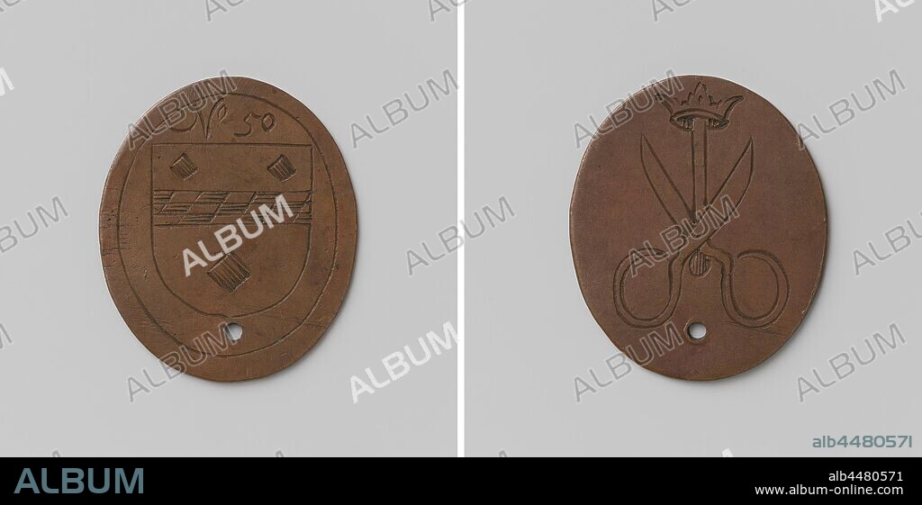 Tailor's guild van Woerden, guild token with no. 50, Copper oval token with hole in it. Front: coat of arms under number No. 50. Reverse: crowned alder on opened scissors, Woerden, anonymous, c. 1400 - c. 1885, copper (metal), engraving, h 3.8 cm × w 3.2 cm × w 8.96 gr.