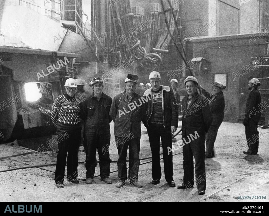 LULEÅ 19771017. Norrbottens Järnverk AB, NJA, i Luleå. Från vänster: Helge Koskiniemi, Kjell Wennberg, Gustaf Collin, Ove Jönsson och Harald Skoog. Stålföretaget NJA bildades 1940, verksamheten överfördes 1978 till SSAB Svenskt Stål AB.. Foto: Ulf Svensson / Expressen / SCANPIX / Kod: 192. ** AB OUT **.