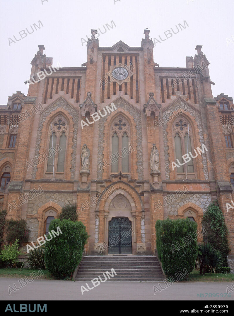 JOAN MARTORELL (1833-1906) Y LLUIS DOMENECH (1850-. FACHADA DE LA UNIVERSIDAD DE COMILLAS - 1883/89.