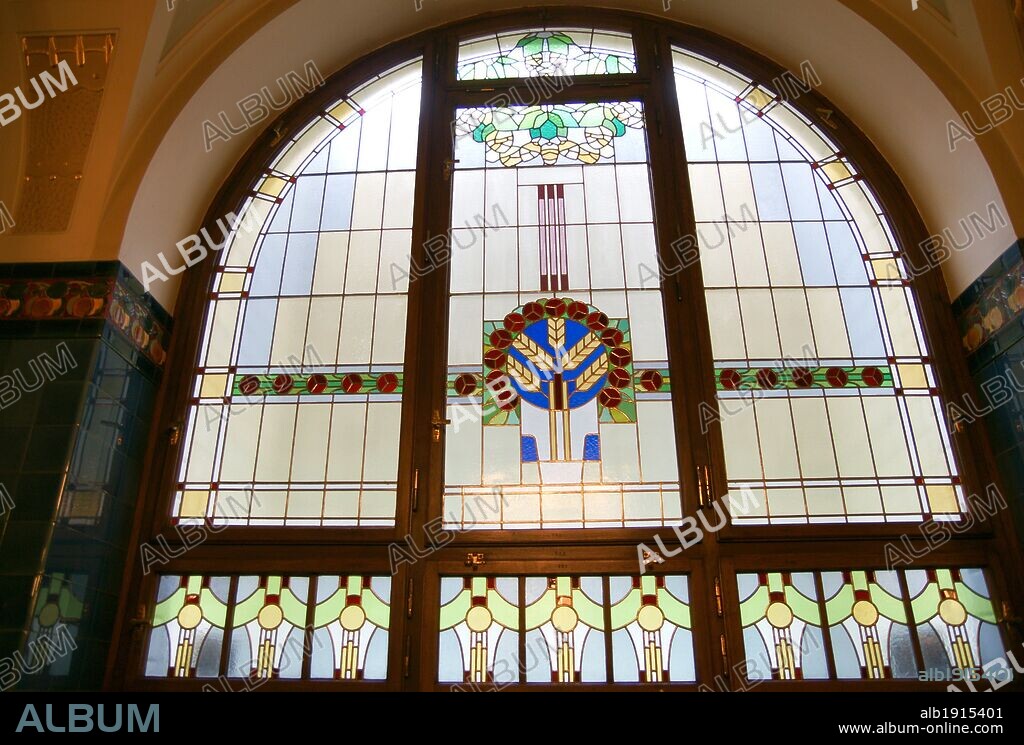 ALPHONSE MUCHA. Czech Republic. Prague. Municipal House (Obecni Dum). Civic building and concert hall. 1905-1911. Designed by Osvald Polivka and Antonin Balsanek. Art Nouveau style. Detail of stained glass decoratint on the outside.