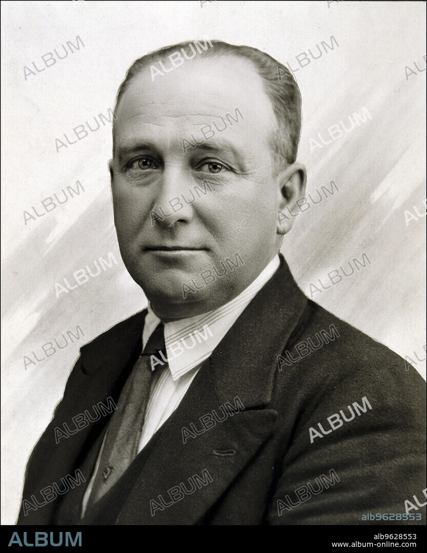 Francisco Largo Caballero (1869-1946), Spanish politician, president of the government of the Second Spanish Republic.