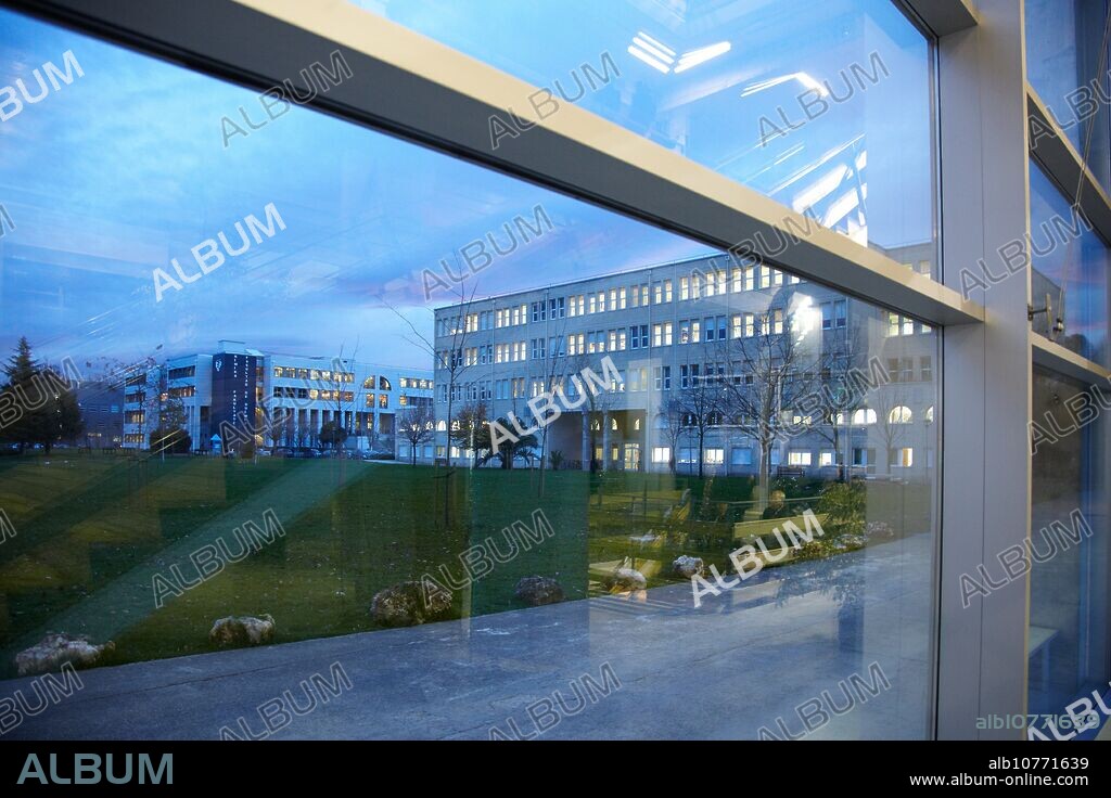 Ignacio Maria Barriola Building, Gipuzkoa Campus, UPV, EHU, Basque Country University, Donostia, San Sebastian, Gipuzkoa, Spain.