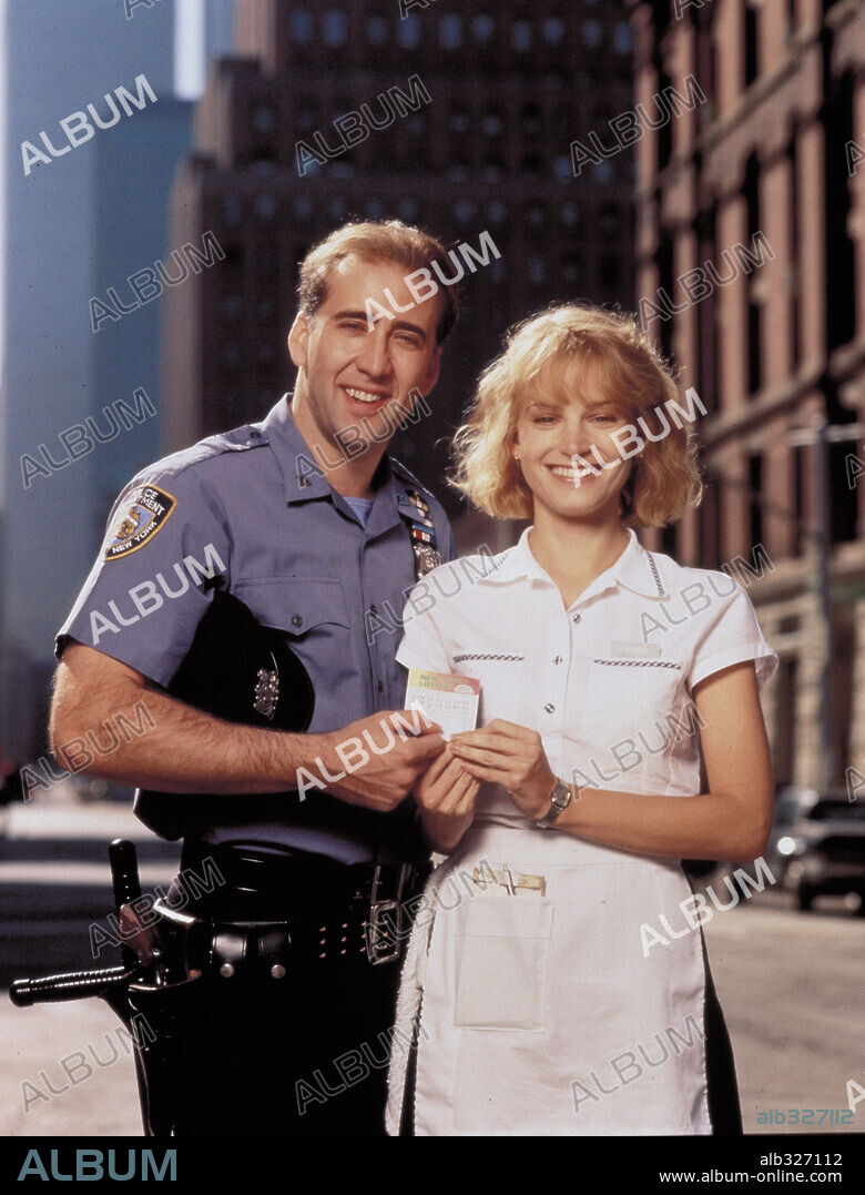 BRIDGET FONDA and NICOLAS CAGE in IT COULD HAPPEN TO YOU, 1994, directed by ANDREW BERGMAN. Copyright COLUMBIA TRI STAR / WHITE, TIMOTHY.