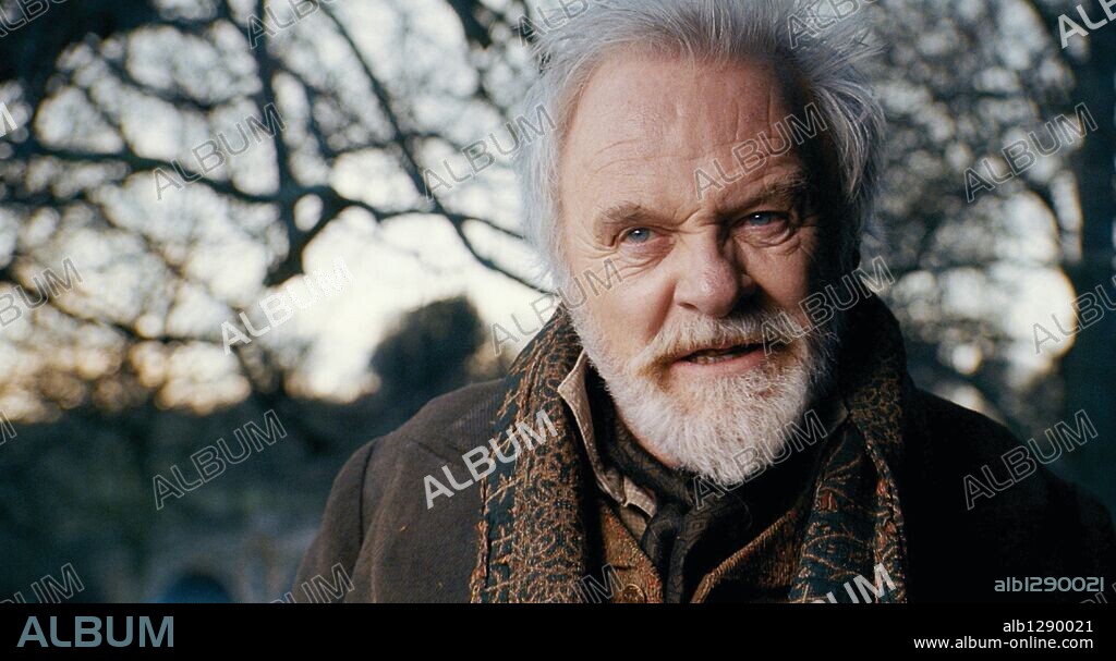 ANTHONY HOPKINS in WOLFMAN, 2010 (THE WOLFMAN), unter der Regie von JOE JOHNSTON. Copyright STUBER/PARENT/UNIVERSAL PICTURES.