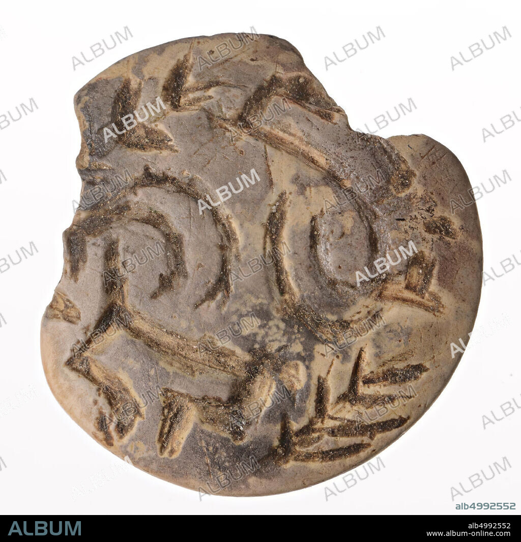 A round stamp seal in the shape of a button. Made of a smooth polished fine stone, purplish in color with whitish contamination. Performance at the front: probably two trees and two ibexes with large curved horns., Seal, stone, Thickness 1.3 cm, D 3.4 cm, unknown.
