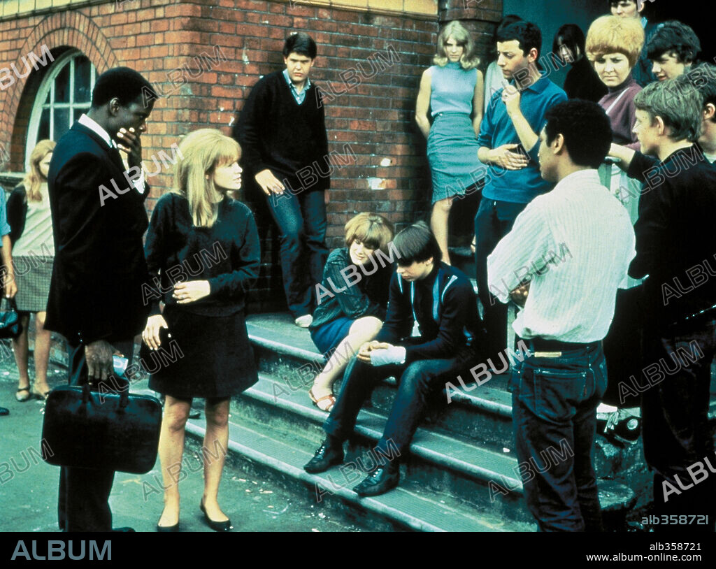 SIDNEY POITIER en REBELIÓN EN LAS AULAS, 1967 (TO SIR, WITH LOVE), dirigida por JAMES CLAVELL. Copyright COLUMBIA PICTURES.