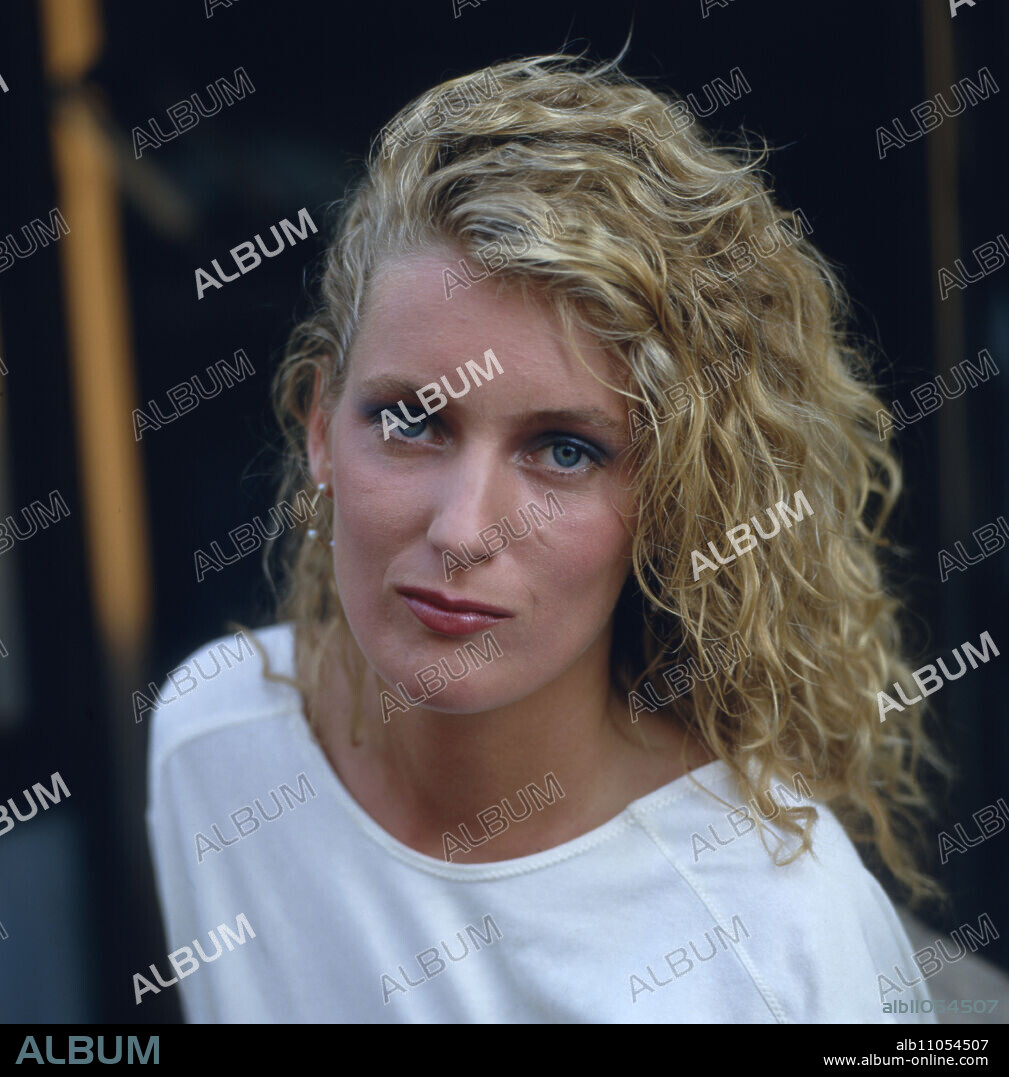 Maria Furtwängler, German actress and doctor, grandniece of the famous conductor Wilhelm Furtwängler, portrait 1987. Maria Furtwaengler, German actress and doctor, grandniece of the famous conductor Wilhelm Furtwaengler, portrait 1987.