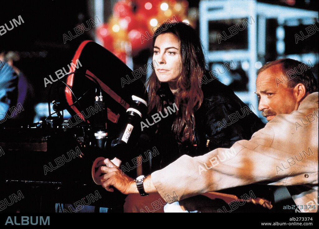 KATHRYN BIGELOW en DÍAS EXTRAÑOS, 1995 (STRANGE DAYS), dirigida por KATHERINE BIGELOW. Copyright 20TH CENTURY FOX.