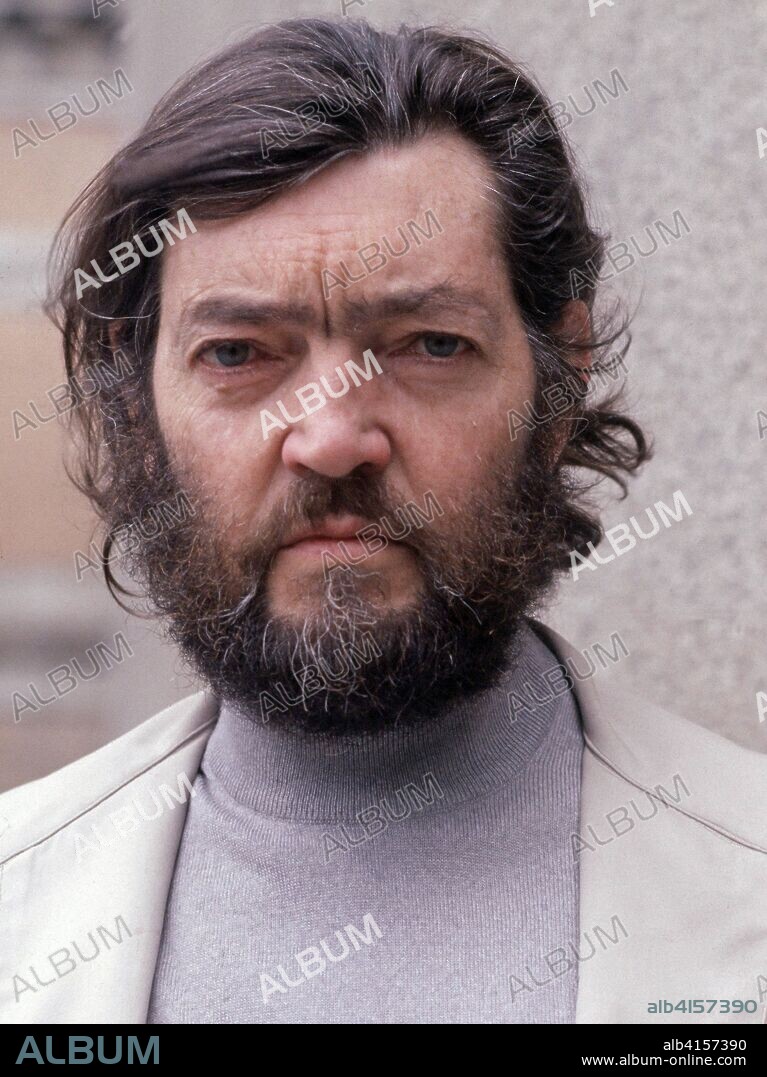 CORTAZAR, JULIO ESCRITOR ARGENTINO. 1914-1984 FOTO DE 1981.