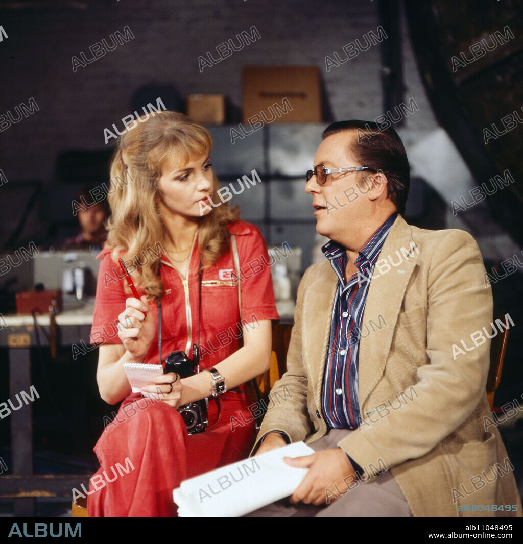 The Sunday concert on ZDF, music program, Germany, 1978, Anniversary of the 100th birthday of the operetta composer Walter Kollo on January 22, 1978, with MARINA GENSCHOW, JO HERBST. The Sunday concert, ZDF music program, Germany, 1978, Anniversary of the 100th birthday of the operetta composer Walter Kollo on January 22, 1978, with MARINA GENSCHOW, JO HERBST.