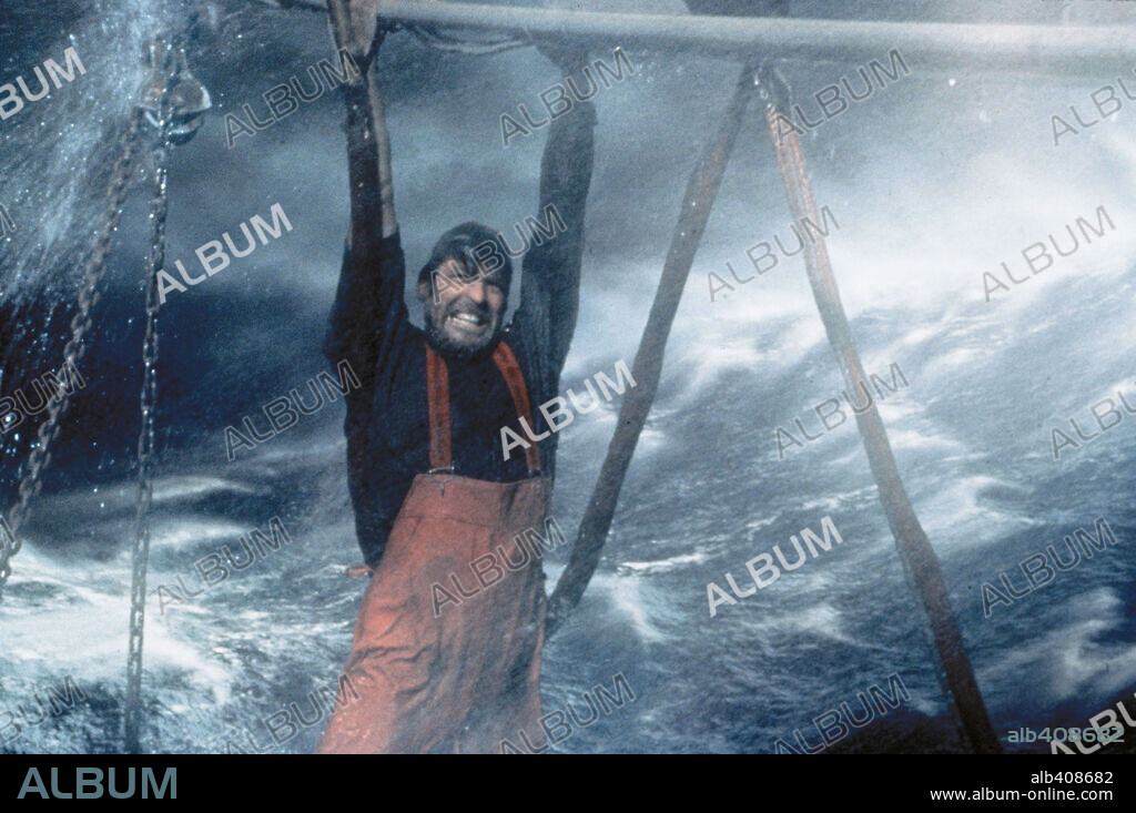 GEORGE CLOONEY en LA TORMENTA PERFECTA, 2000 (THE PERFECT STORM), dirigida por WOLFGANG PETERSEN. Copyright WARNER BROS. PICTURES.