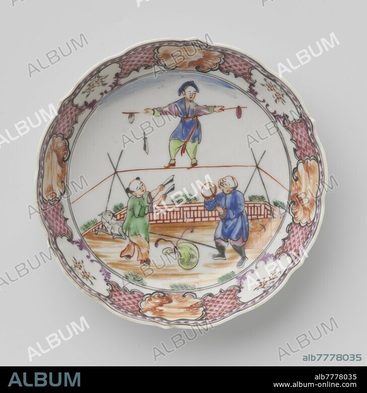 Saucer with three Chinese acrobats and landscapes in panels, Porcelain dish with straight, ribbed wall and scalloped edge, painted on the glaze in blue, red, pink, green, black and gold. On the plate of the dish three Chinese acrobats in a fenced garden, one of them on the weak cord, the second juggling with knives and the last with a turntable on a stick, next to them a lying dog, in the foreground a buttoned bag, the wall with napkin work interspersed with cartouches with landscapes or flower sprays. A crack in the bottom. Famille rose / mandarin., anonymous, China, c. 1775 - c. 1799, Qing-dynasty (1644-1912) / Qianlong-period (1736-1795) / Jiaqing-period (1796-1820), porcelain (material), glaze, gold (metal), vitrification, h 3 cm d 13.9 cm d 7.8 cm.