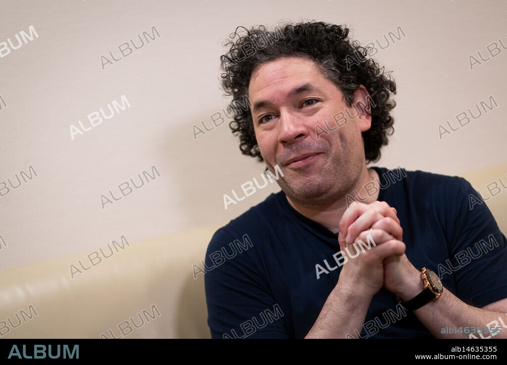 Madrid, May 9, 2025. Report and interview with Gustavo Dudamel, who conducts the London Symphony Orchestra at the National Auditorium. Photo: Ignacio Gil. ARCHDC.
