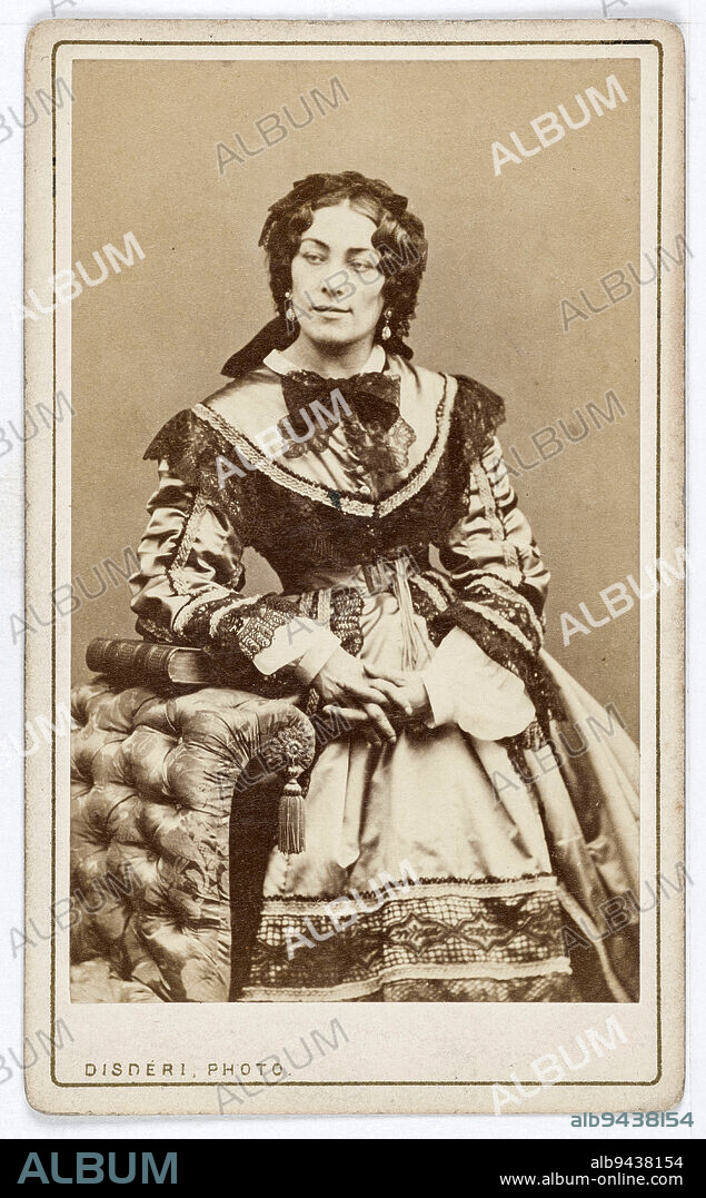 Portrait of Marie Soubise, demi-mondaine., Disdéri, André-Adolphe-Eugène, Photographer, Between 1860 and 1890, 2nd half of the 19th century, Photography, Graphic arts, Photography, Albumen paper print, Dimensions - Work: Height: 9 cm, Width: 5.5 cm, Dimensions: Height: 10.5 cm, Width: 6.4 cm.