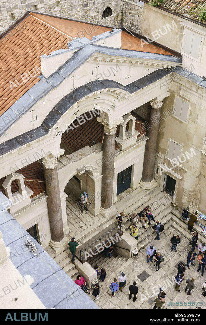 templo de Jupiter, Palacio Diocleciano, Split, Croacia.