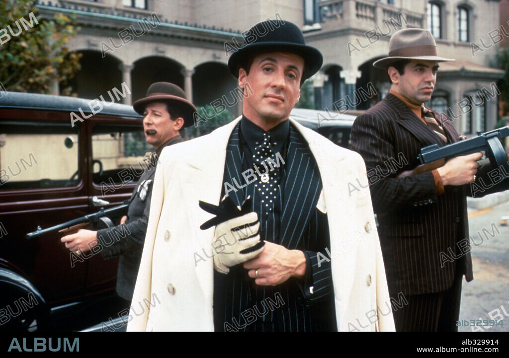 CHAZZ PALMINTERI, PETER RIEGERT and SYLVESTER STALLONE in OSCAR, 1991, directed by JOHN LANDIS. Copyright TOUCHSTONE PICTURES.