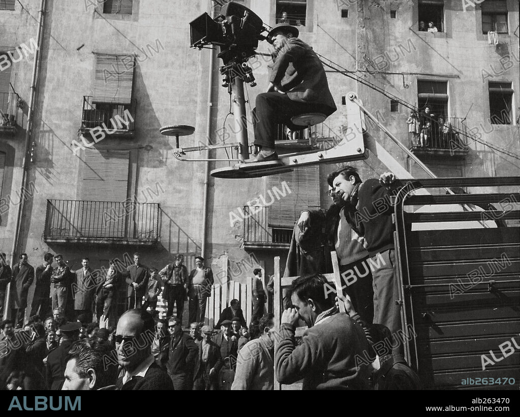 LUIS GARCIA BERLANGA en PLACIDO, 1961, dirigida por LUIS GARCIA BERLANGA. Copyright JET FILMS.