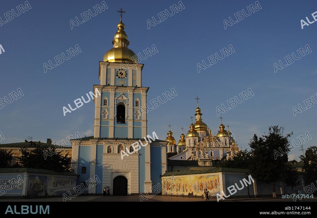Ukraine. Kiev. St. Michael's Golden Domed Monastery.  The exterior was rebuilt in the ukrainian baroque style in the 18th century. Was demolished by soviet in the 1930. Reconstructed in 1999.