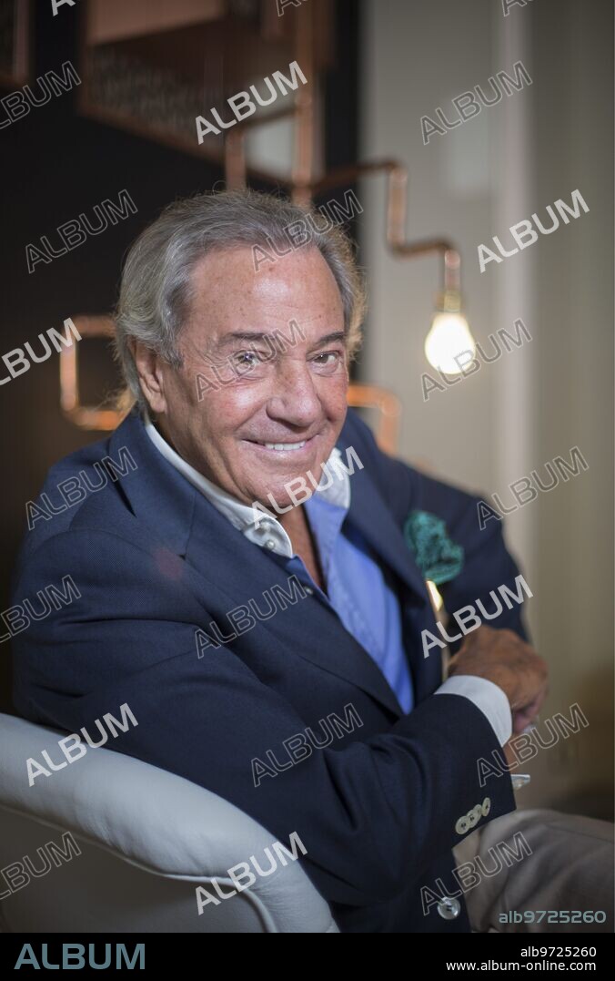 Madrid, September 10, 2013. Interview with Arturo Fernandez who begins the second season of "los Hombres no Mienten" at the Amaya theater. Photo: Ignacio Gil. Ä¶.ArchdcÄ¶. Ignacio Gil.