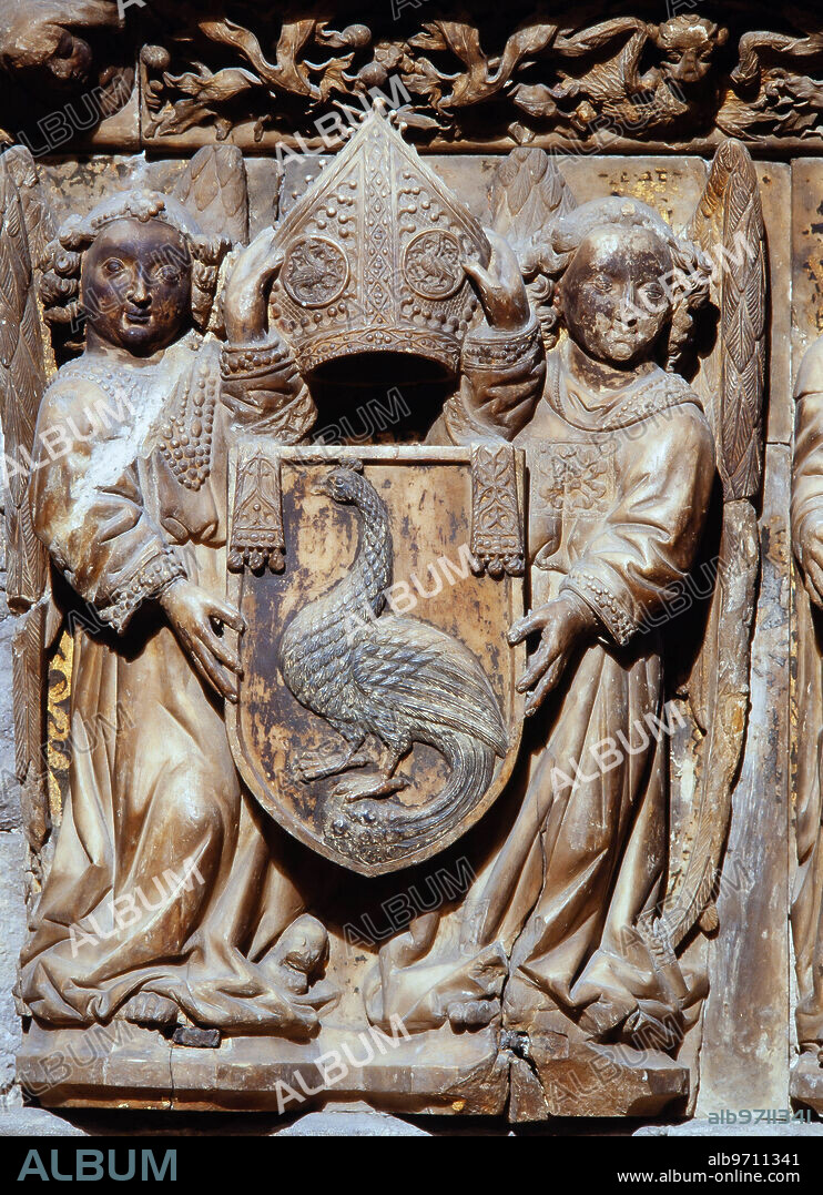 Sepulcro del obispo Bernat de Vilamarí en la capilla de Tots els Sants, siglo XIV. Catedral de Girona.