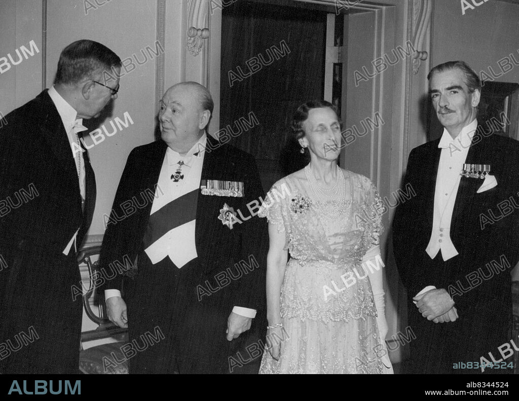 The King and Queen of Sweden Were The Guests of The Swedish Ambassador and Mrs. Hagglof at Dinner at The Embassy in London, This Evening. Among The Guests invited Were Sir Winston and Lady Churchill. Ops from L to R: The King of Sweden, Sir Winston Chure Hill, The Queen of Sweden and Mr. Anthony Eden. November 10, 1953. (Photo by Daly Mail Contract).
