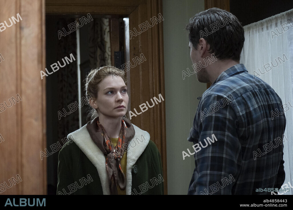 HANNAH GROSS und SVERRIR GUDNANSON in FALLING, 2020, unter der Regie von VIGGO MORTENSEN. Copyright PERCEVAL PICTURES/BARAL WALEY PROD/SCYTHIA FILMS/ZEPHYR FILM.
