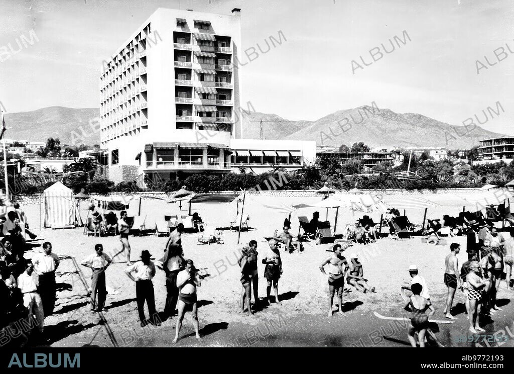 1950. Swordfish Hotel (Late 1950s) Torremolinos Juan Luis Huesca.