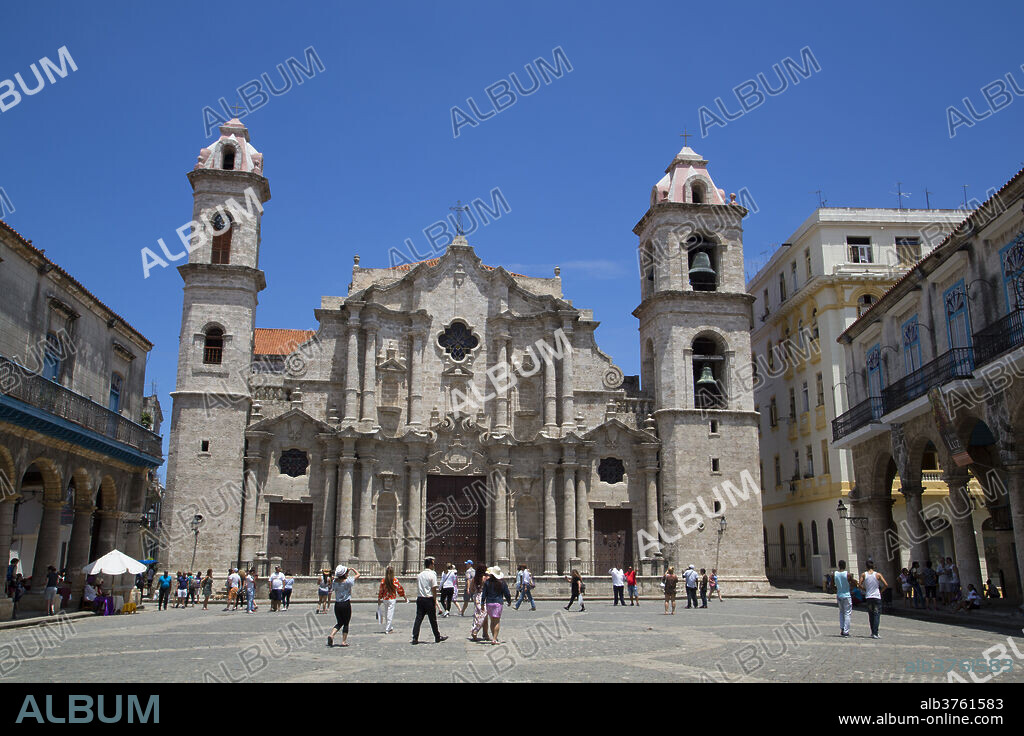 Cathedral de San Cristobal, La Habana Vieja, UNESCO World Heritage Site, Havana, Cuba, West Indies, Central America.