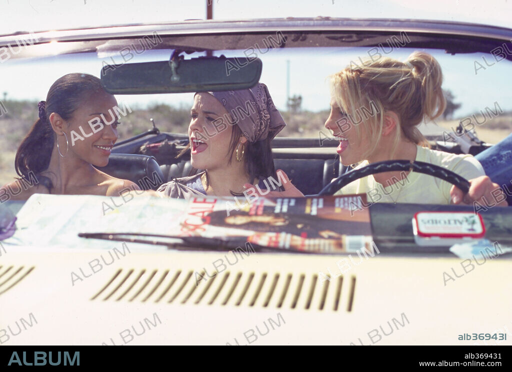 BRITNEY SPEARS, TARYN MANNING and ZOE SALDANA in CROSSROADS, 2002. Copyright PARAMOUNT PICTURES / FOREMAN, RICHARD.