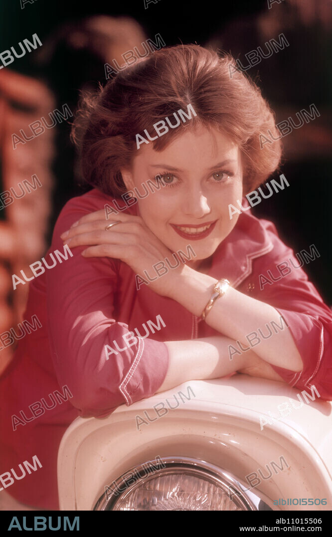 Marina Orschel, German actress and beauty queen. Portrait, around 1958. Miss New World (1955), Miss Berlin (1956), Vice-Miss Universe (1956).