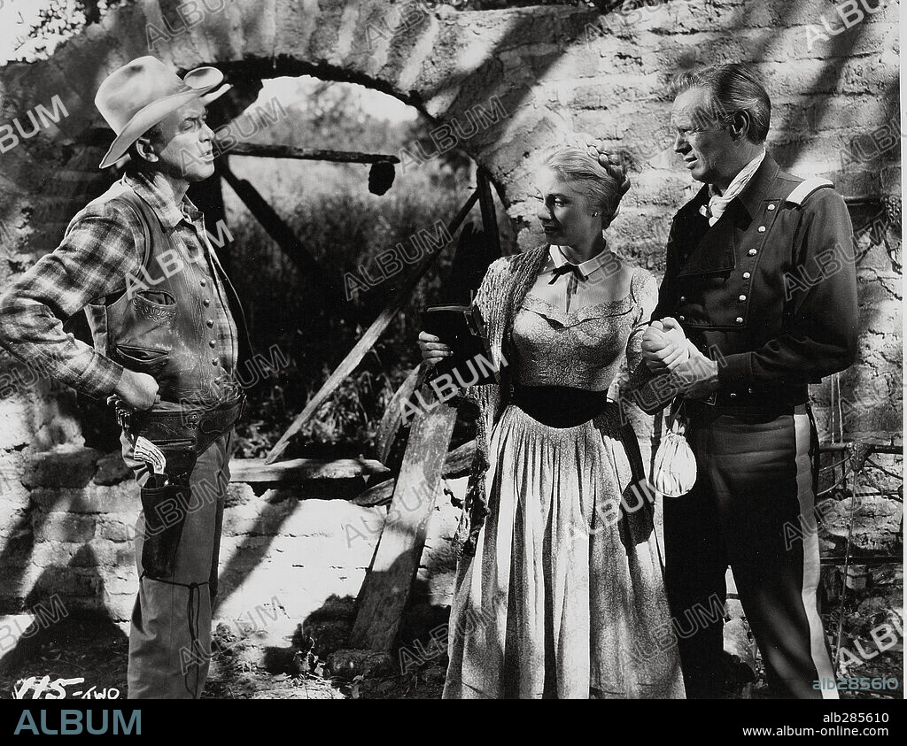 JAMES STEWART y RICHARD WIDMARK en DOS CABALGAN JUNTOS, 1961 (TWO RODE TOGETHER), dirigida por JOHN FORD. Copyright COLUMBIA PICTURES.