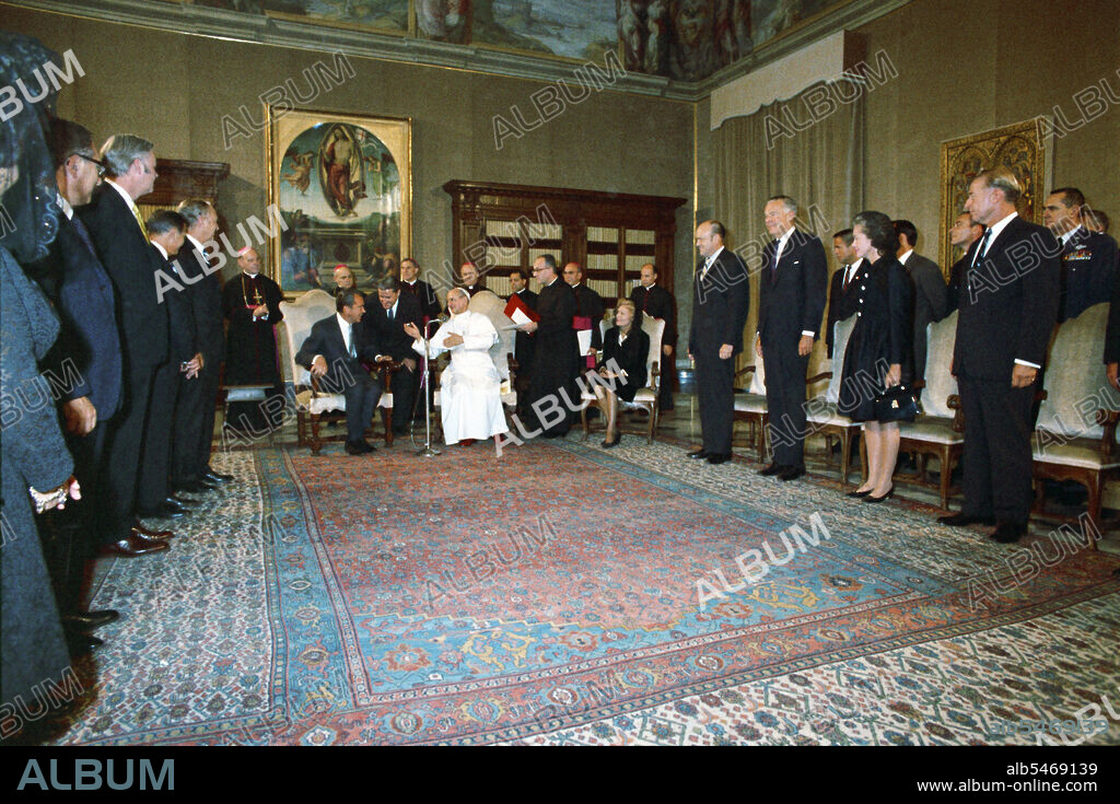 Nixon and Pope Paul VI September 28, 1970.