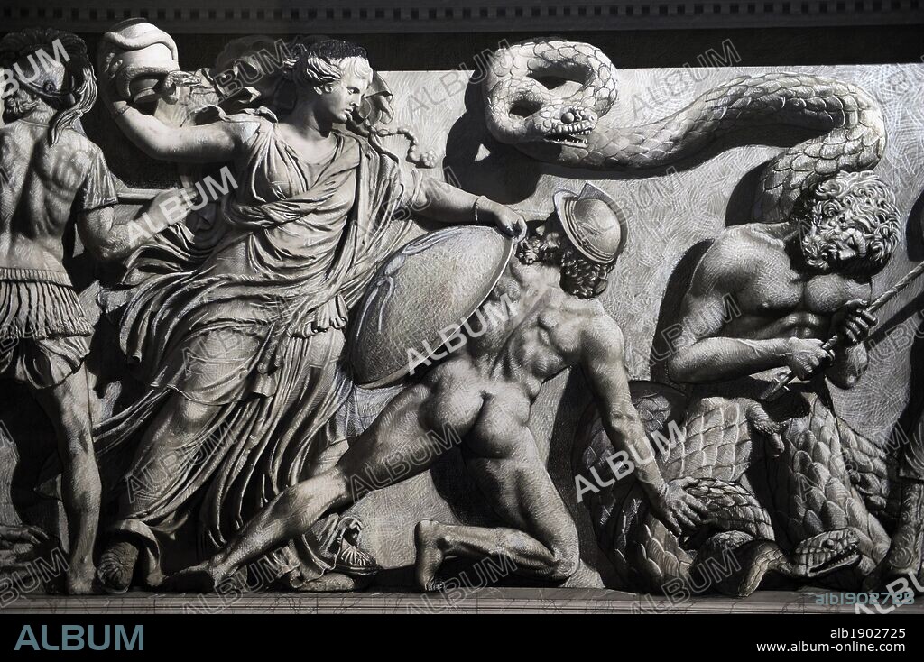 Latino bilan mashinada jinsiy aloqa