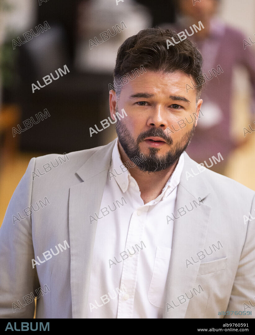 Madrid, 09/04/2019. Meeting of Gabriel Rufián and Carolina Telechea (Erc) with Adriana Lastra and José Luis Ábalos (Psoe), in the Congress of Deputies. Photo: Ignacio Gil. Archdc.