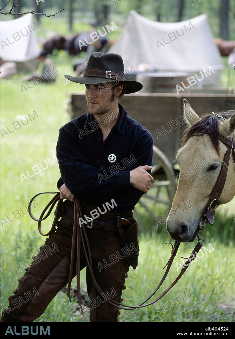 JAMES VAN DER BEEK in TEXAS RANGERS, 2001, directed by STEVE MINER. Copyright DIMENSION FILMS.