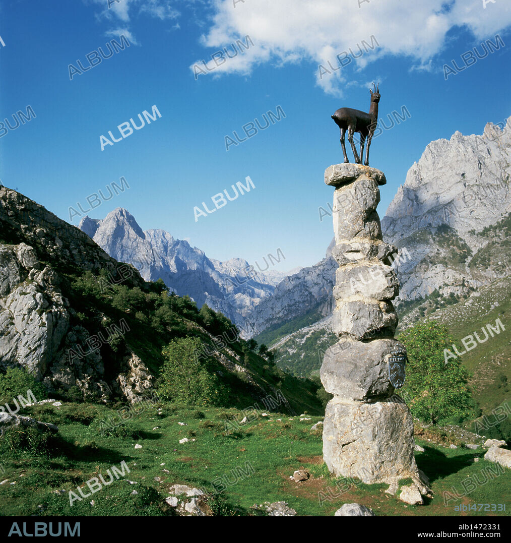 Spain. The Picos Europe National Park. Tombo viewpoint. Valdeon. Castile and Leon.