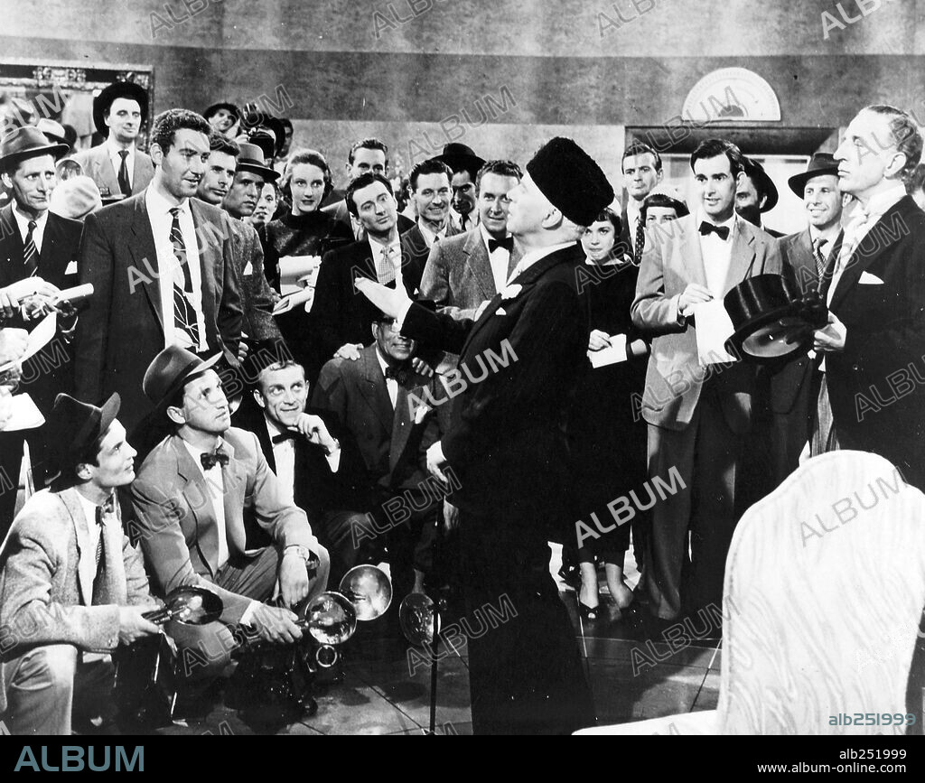 CHARLIE CHAPLIN in A KING IN NEW YORK, 1957, unter der Regie von CHARLES CHAPLIN. Copyright ATTICA FILM COMPANY.