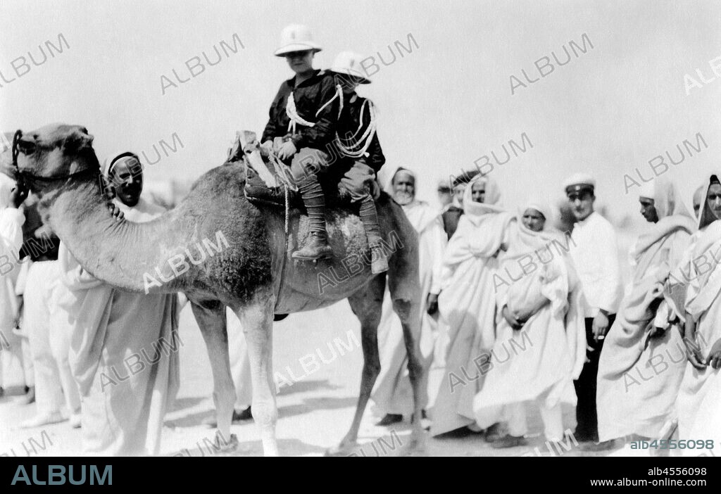 Vittorio mussolini. sabratha. 1927.
