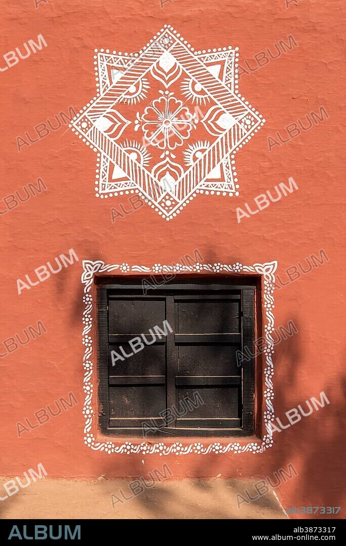 Traditional wall painting of rural Rajasthan in Shilpgram Crafts Village near Udaipur, Rajasthan, India, Asia.