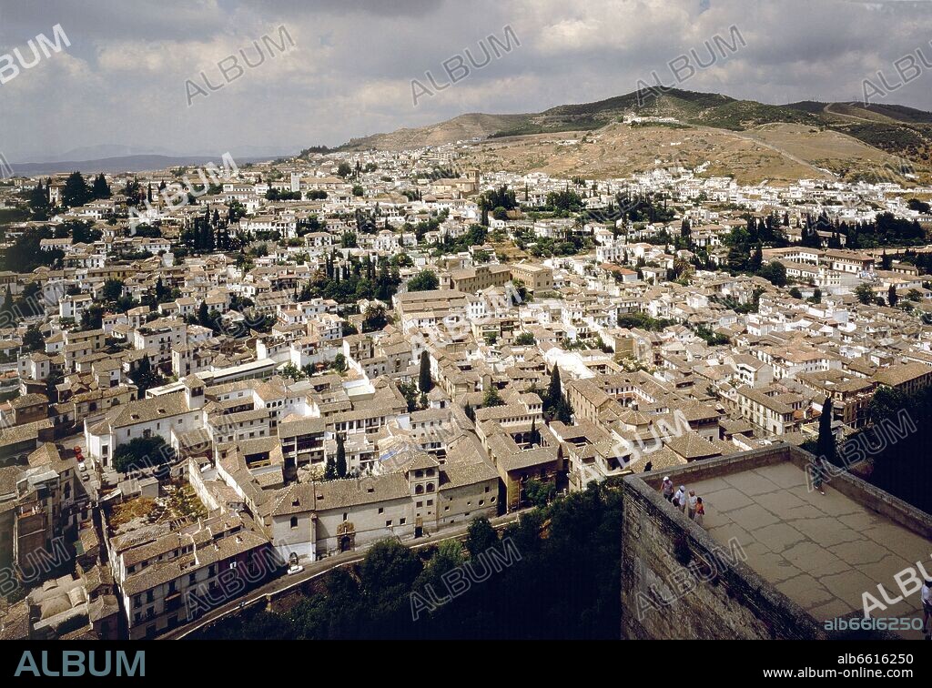 PANORAMICA DEL ALBAICIN DESDE LA ALHAMBRA.