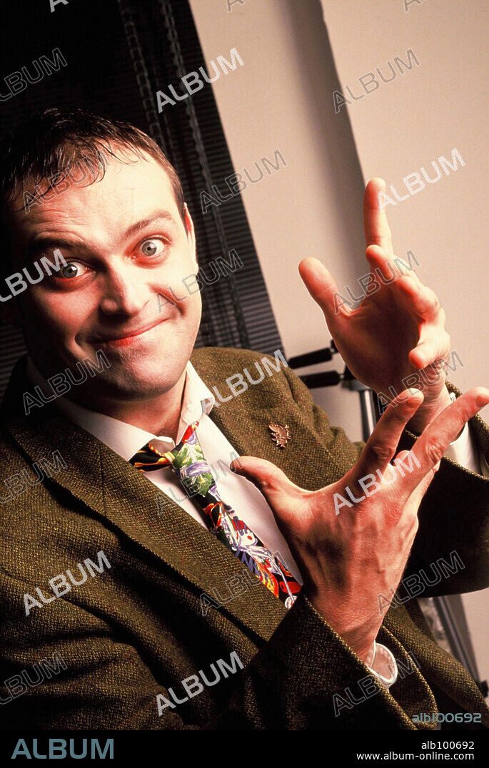 El artista español Pablo Carbonell en la época en la que formó el grupo musical Los Toreros Muertos. (PabloCarbonell_TorerosMuertospose©DJC).