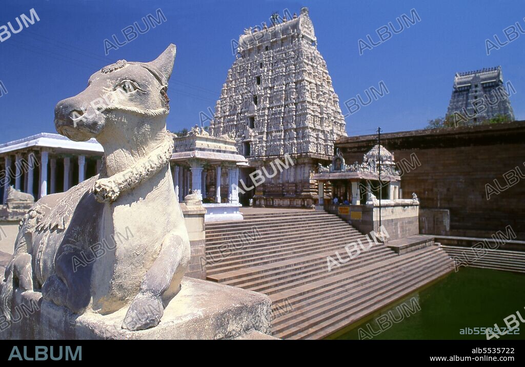 Annamalaiyar Temple is a Hindu temple dedicated to the god Shiva. The present structure was built during the Chola dynasty in the 9th century, while later expansions are attributed to Vijayanagar rulers of the Sangama Dynasty (1336–1485 CE), the Saluva Dynasty and the Tuluva Dynasty (1491–1570 CE).