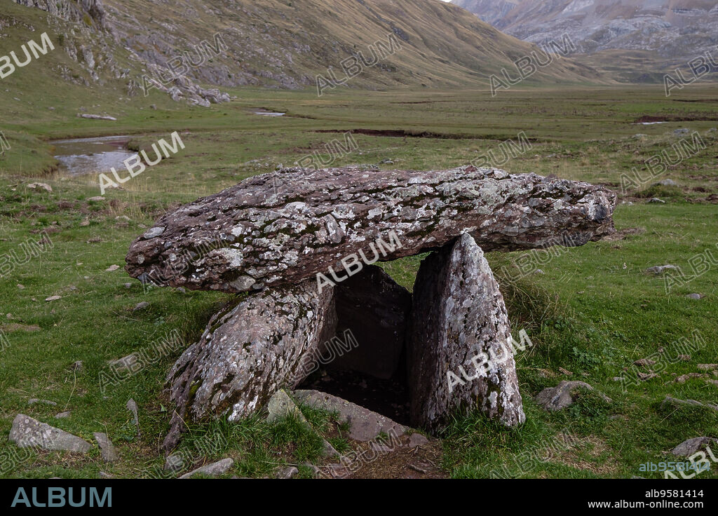 dolmen of Achar de Aguas Tuertas , Aguas Tuertas, Guarrinza, Municipality of Anso, Valley of Hecho, western valleys, Pyrenean mountain range, province of Huesca, Aragon, Spain, europe.
