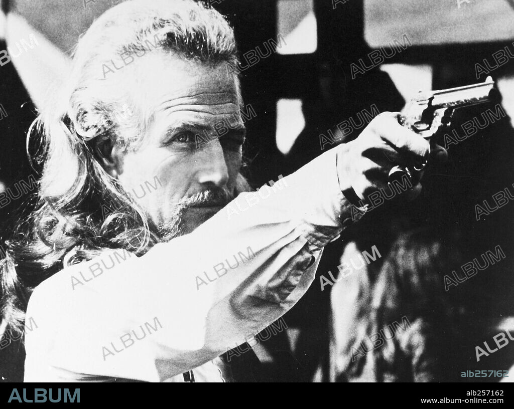PAUL NEWMAN in BUFFALO BILL AND THE INDIANS, OR SITTING BULL'S HISTORY LESSON, 1976, directed by ROBERT ALTMAN. Copyright UNITED ARTISTS.
