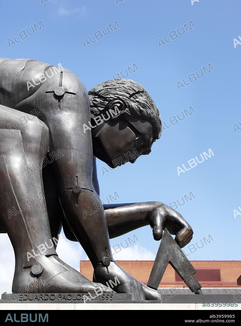'Newton after Blake', sculpture by Eduardo Paolozzi, British Library, 98 Euston Road, London, 2015.