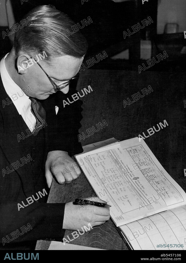 Princess Anne - Mr. Donald Boreham, the Register of Westminster, signing the Birth Certificate this morning at Caxton Hall.When the Westminster Register, Mr. Donald Boreham, went to Clarence House to-day for the Duke of Edinburgh to complete the Birth Certificate of the baby Princess the names Anne Elizabeth Alice Louise were inserted. The proper name and title for the baby Princess will be H.R.H. Princess Anne Elizabeth Alice Louise of Edinburgh. August 29, 1950. (Photo by J. Trievnor).